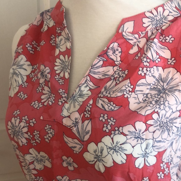 Pink and White Dress - Picture 3 of 3